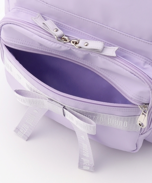 mezzo piano（メゾピアノ）の「ポーチ付ロゴリボンリュック容量約24L（バックパック/リュック・キッズ・ネイビー/ラベンダー・F）」の10枚目の写真