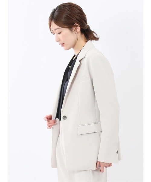 m.f.editorial（エムエフエディトリアル）の「【ストレッチ UV ウォッシャブル】m.f.エディトリアル レディース トリアセライク リラクシング 1ボタンジャケット ライトグレー(セットアップ可能)（スーツジャケット・レディース・ライトグレー・X-LARGE/LARGE/MEDIUM/S）」の4枚目の写真