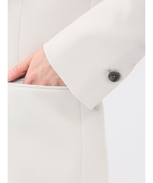 m.f.editorial（エムエフエディトリアル）の「【ストレッチ UV ウォッシャブル】m.f.エディトリアル レディース トリアセライク リラクシング 1ボタンジャケット ライトグレー(セットアップ可能)（スーツジャケット・レディース・ライトグレー・X-LARGE/LARGE/MEDIUM/S）」の12枚目の写真