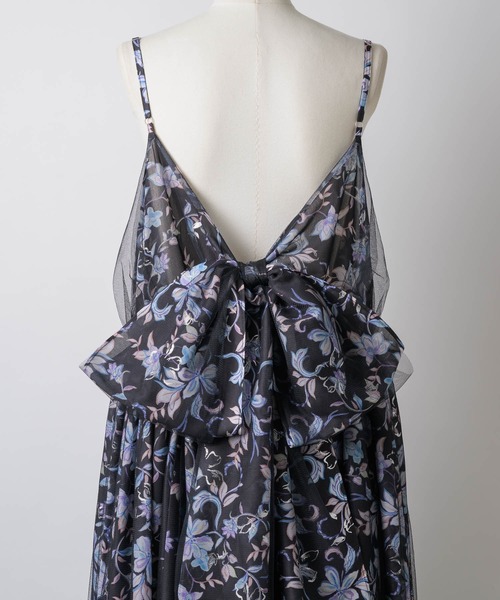 LA BELLE ETUDE（ラベルエチュード）の「オリジナルフラワー箔プリントBACKリボンキャミワンピース（ワンピース・レディース・ブラック・FREE）」の9枚目の写真