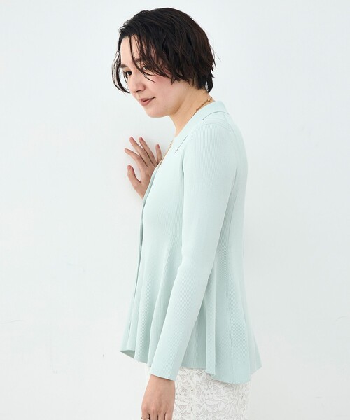 NOLLEY’S Sophi（ノーリーズソフィ）の「《手洗い可能》リブフレアスキッパーポロ襟カーディガン（カーディガン/ボレロ・レディース・サックスブルー/ホワイト/ダークネイビー・38）」の9枚目の写真