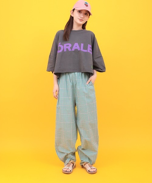 チチカカ（チチカカ）の「Orale! クラックプリントボリュームショートTシャツ（Tシャツ/カットソー・レディース・ブルー/チャコールグレー/オレンジ・FREE）」の4枚目の写真