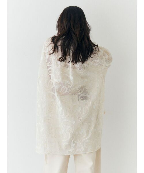 Ungrid（アングリッド）の「レース刺繍ルーズシャツ（シャツ/ブラウス・レディース・アイボリー/ブラック・FREE）」の5枚目の写真