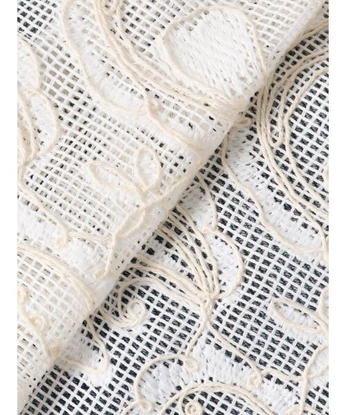 Ungrid（アングリッド）の「レース刺繍ルーズシャツ（シャツ/ブラウス・レディース・アイボリー/ブラック・FREE）」の21枚目の写真