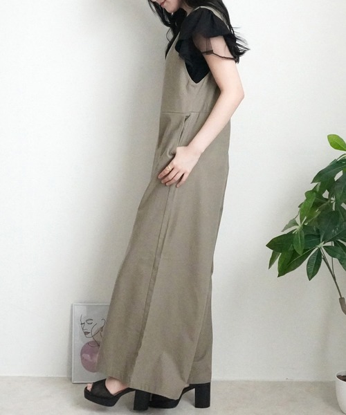 SELECT LEVERY（セレクトリベリー）の「Vネック綿麻サロペット ゆったり オールインワン（つなぎ/オールインワン・レディース・ブラック/ネイビー/オートミール/カーキ・SMALL/X-LARGE/LARGE/MEDIUM）」の22枚目の写真