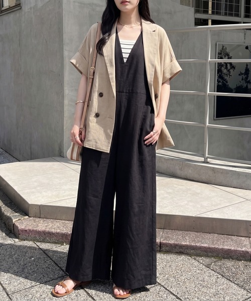 SELECT LEVERY（セレクトリベリー）の「Vネック綿麻サロペット ゆったり オールインワン（つなぎ/オールインワン・レディース・ブラック/ネイビー/オートミール/カーキ・SMALL/X-LARGE/LARGE/MEDIUM）」の5枚目の写真