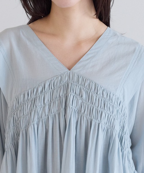 ap retro(アプレトロ)の「【India Fabric】2WAYコットンシャーリングブラウス / 軽やかに着映えるインドコットンブラウス(シャツ/ブラウス・レディース・ホワイト/ライトブルー/ネイビー/イエロー/ブラウン/ブラック・MEDIUM/LARGE)」の12枚目の写真