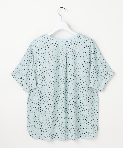 ANY SIS(エニィスィス)の「ジョーゼットフロントタック プルオーバー(Tシャツ/カットソー・レディース・スカイブルー系5/ネイビー系5/ホワイト系1/ホワイト系/ネイビー系1/ピンク系・X-LARGE)」の20枚目の写真