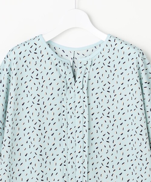 ANY SIS(エニィスィス)の「ジョーゼットフロントタック プルオーバー(Tシャツ/カットソー・レディース・スカイブルー系5/ネイビー系5/ホワイト系1/ホワイト系/ネイビー系1/ピンク系・X-LARGE)」の21枚目の写真