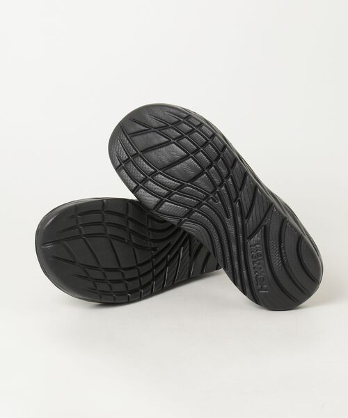HOKA（ホカ）の「HOKA/M ORA RECOVERY FLIP（サンダル・メンズ・ブラック・28/26/27）」の3枚目の写真