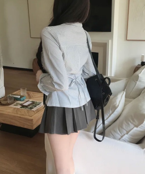 Emilie(エミリー)の「カシュクール ストライプ ウエストマークシャツ(Tシャツ/カットソー・レディース・チャコールグレー/ブルー/アイボリー・FREE)」の9枚目の写真
