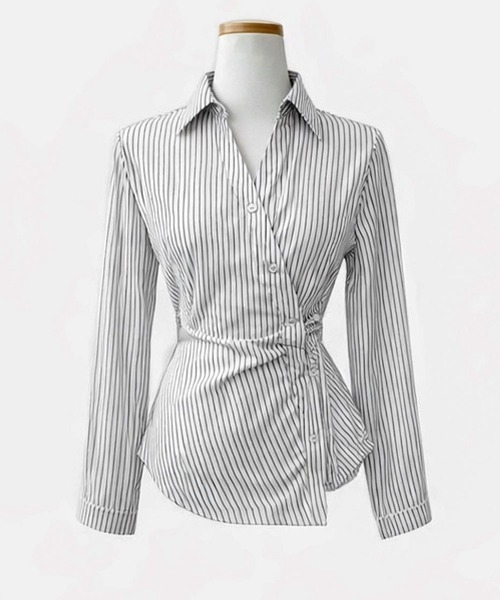 Emilie(エミリー)の「カシュクール ストライプ ウエストマークシャツ(Tシャツ/カットソー・レディース・チャコールグレー/ブルー/アイボリー・FREE)」の21枚目の写真
