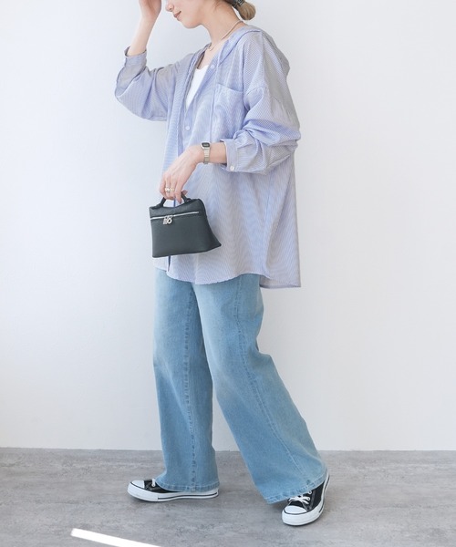 reca(レカ)の「ラッシュガードフード付きストライプシャツ(ラッシュガード・レディース・ブラック/ネイビー/ブルー・M-L)」の11枚目の写真