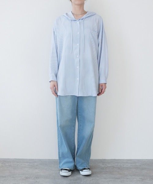 reca(レカ)の「ラッシュガードフード付きストライプシャツ(ラッシュガード・レディース・ブラック/ネイビー/ブルー・M-L)」の20枚目の写真