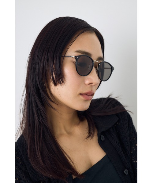 AZUL by moussy(アズールバイマウジー)の「メタルブリッジアイウェア(メガネ・レディース・ブラック/クリア/ブラウン・FREE)」の6枚目の写真