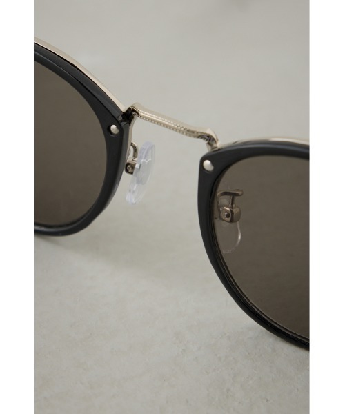 AZUL by moussy(アズールバイマウジー)の「メタルブリッジアイウェア(メガネ・レディース・ブラック/クリア/ブラウン・FREE)」の12枚目の写真