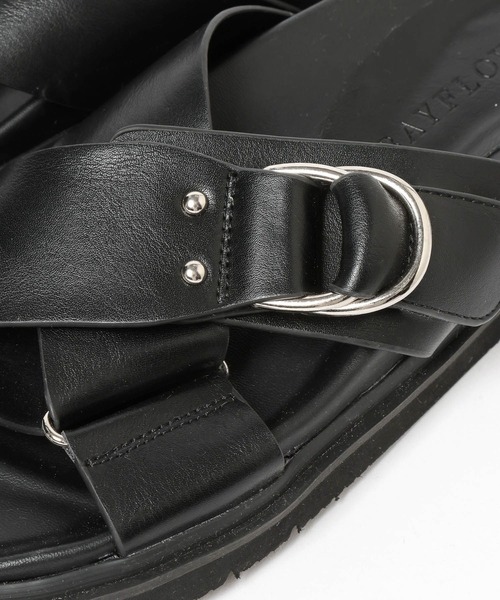 BAYFLOW（ベイフロー）の「クロスベルトフラットサンダル（サンダル・レディース・ブラック/アイボリー・LARGE/MEDIUM）」の18枚目の写真