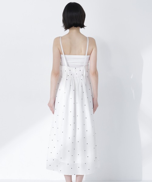 NATURAL BEAUTY BASIC（ナチュラルビューティーベーシック）の「スクエアドットキャミワンピース（ワンピース・レディース・ホワイト系その他/ブラック系その他2・P/S/MEDIUM）」の6枚目の写真