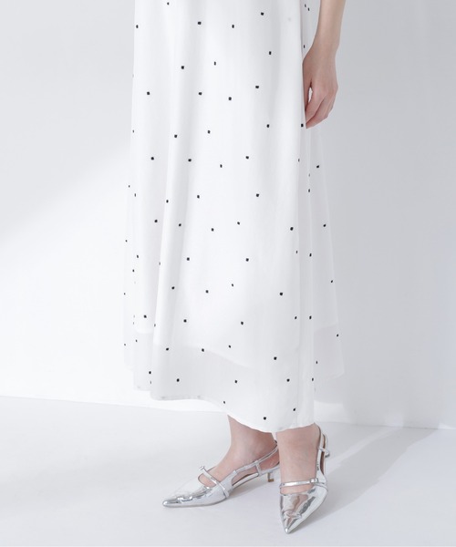 NATURAL BEAUTY BASIC（ナチュラルビューティーベーシック）の「スクエアドットキャミワンピース（ワンピース・レディース・ホワイト系その他/ブラック系その他2・P/S/MEDIUM）」の10枚目の写真