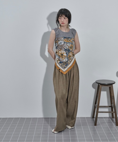 THE YOn(ザヨン)の「ギャザーショルダーリブニット(ニット/セーター・レディース・グレー/ブラック/セージグリーン/アイボリー・FREE)」の12枚目の写真