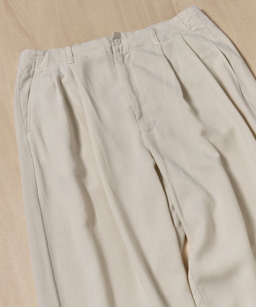 concause(コンコース)の「【concause/コンコース】別注tencel wide slacls(スラックス・メンズ・オフホワイト/ブラック・4/5)」の13枚目の写真