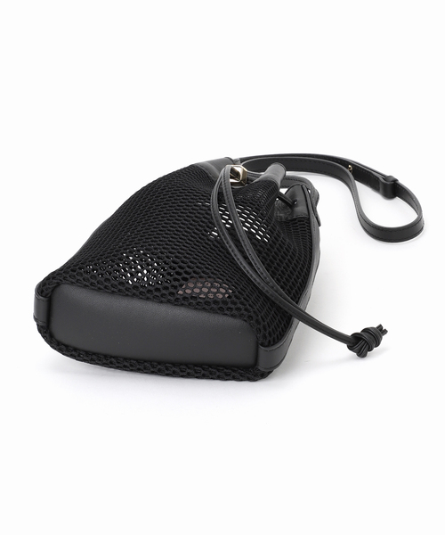 La TOTALITE（ラトータリテ）の「LORISTELLA / ロリステッラ メッシュ×レザーコンビショルダーバッグ（ショルダーバッグ・レディース・ベージュ/ブラック・FREE）」の13枚目の写真