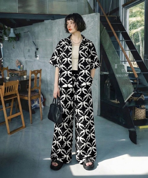 antiqua(アンティカ)の「オープンカラー 綿 刺繍 シャツ(シャツ/ブラウス・レディース・その他1/その他・ONESIZE)」の3枚目の写真
