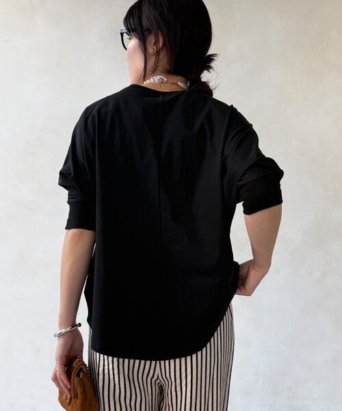 DouDou(ドゥドゥ)の「【WEB限定】7分袖芝生刺繍ロゴTEE(Tシャツ/カットソー・レディース・ブラック/オフホワイト・FREE)」の3枚目の写真