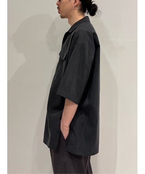 onegravity(ワングラビティ)の「onegravity / シルクナイロン ショートスリーブシャツ(シャツ/ブラウス・メンズ・ブラック/グレー・MEDIUM/LARGE)」の11枚目の写真