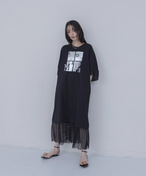 Eimee Law(エイミーロウ)の「箔プリント タックスリーブワンピース(ワンピース・レディース・オフホワイト/ブラック・FREE)」の11枚目の写真