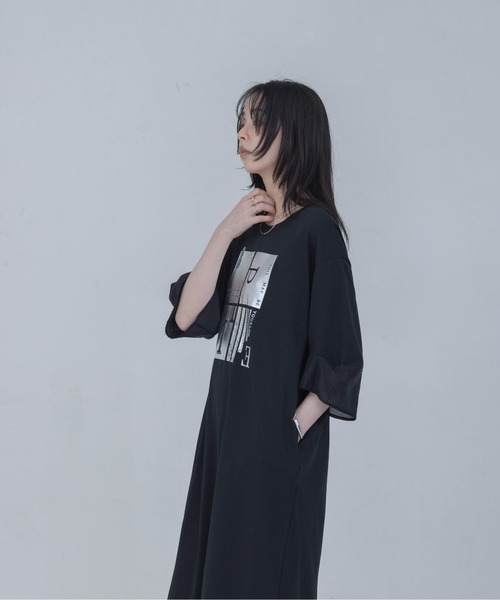 Eimee Law(エイミーロウ)の「箔プリント タックスリーブワンピース(ワンピース・レディース・オフホワイト/ブラック・FREE)」の15枚目の写真