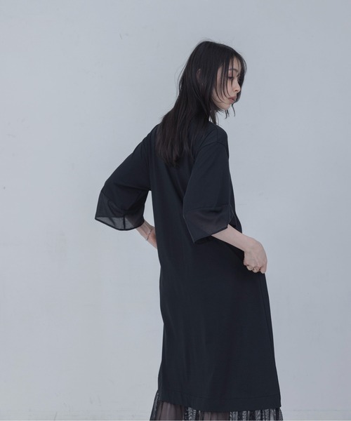 Eimee Law(エイミーロウ)の「箔プリント タックスリーブワンピース(ワンピース・レディース・オフホワイト/ブラック・FREE)」の16枚目の写真