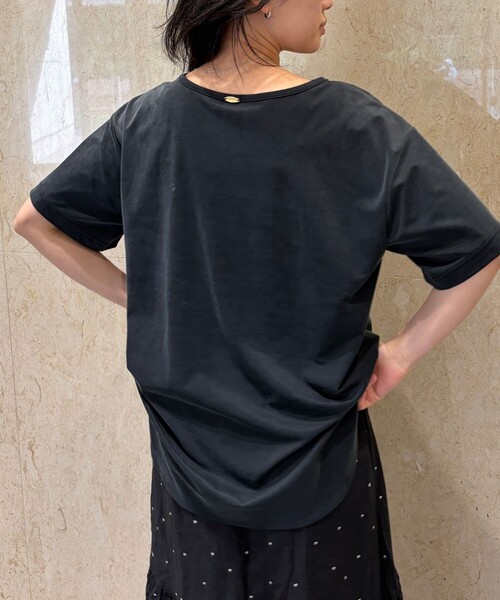 Rouge vif(ルージュヴィフ)の「ヴィンテージキュプラジャージー半袖プルオーバー/Tシャツ/通勤/夏服/日本製(Tシャツ/カットソー・レディース・ブラック/ホワイト/ベージュ・フリー)」の11枚目の写真