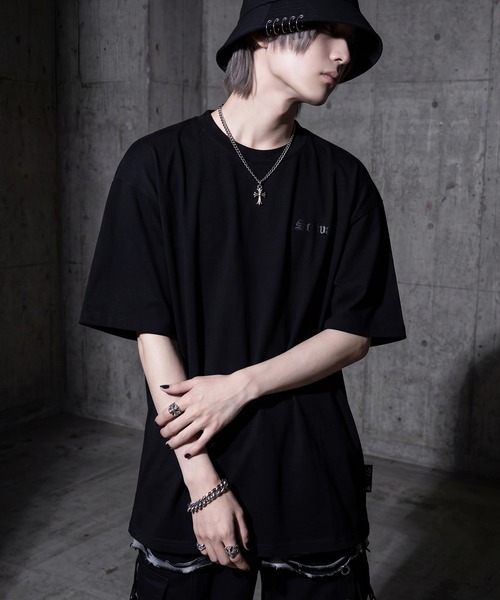 SCHWA(シュワ)の「【SCHWA/シュワ】バックロゴプリント ネックレス付き 半袖Tシャツ(Tシャツ/カットソー・メンズ・ホワイト系1/ホワイト系2/ブラック系1/ブラック系2・M/L)」の9枚目の写真