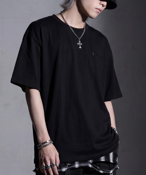 SCHWA(シュワ)の「【SCHWA/シュワ】バックロゴプリント ネックレス付き 半袖Tシャツ(Tシャツ/カットソー・メンズ・ホワイト系1/ホワイト系2/ブラック系1/ブラック系2・M/L)」の8枚目の写真
