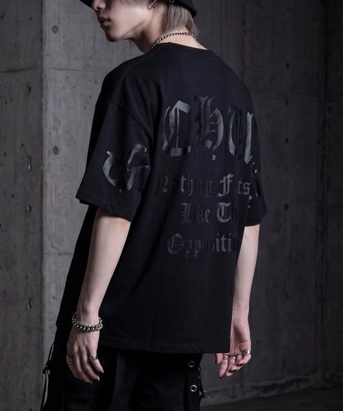 SCHWA(シュワ)の「【SCHWA/シュワ】バックロゴプリント ネックレス付き 半袖Tシャツ(Tシャツ/カットソー・メンズ・ホワイト系1/ホワイト系2/ブラック系1/ブラック系2・M/L)」の5枚目の写真