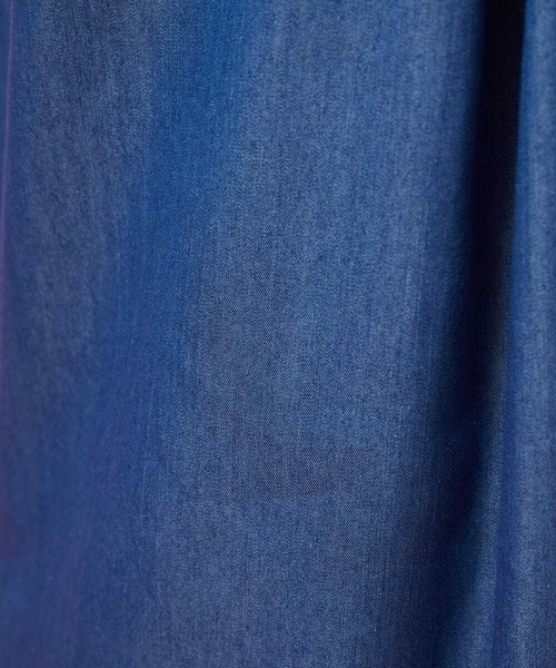 Jocomomola(ホコモモラ)の「Flor デニム 刺繍入りフレアスカート(デニムスカート・レディース・ネイビー/ブルー・40)」の3枚目の写真