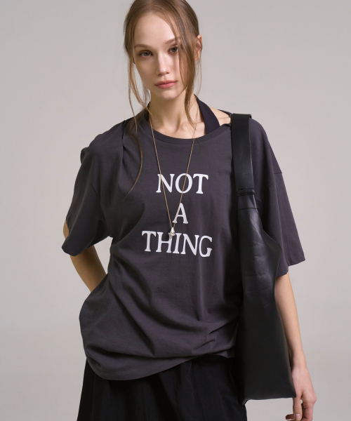SSIN AND LEE(シンアンドリー)の「ナッシングピンチドTシャツチャコール(Tシャツ/カットソー・レディース・その他・FREE)」の1枚目の写真
