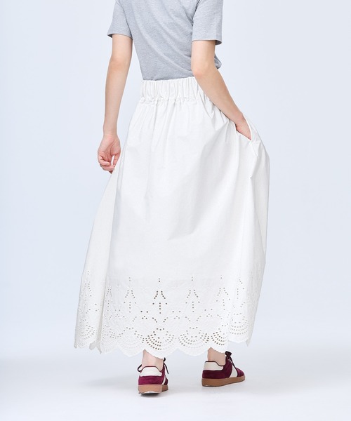 coca(coca)(コカ)の「パンチングレースフレアスカート(スカート・レディース・ホワイト・L/M)」の4枚目の写真