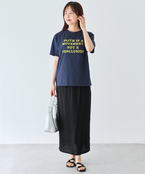 LAVEANGE(ラビアンジェ)の「麻調ブラウス×ナロースカートセットアップ 2点セット|大人のセットアップ/上下セット/リネンライク/半袖/ロングスカート/Iライン/きれいめ(ワンピース・レディース・ブラック/ブラウン・LL/4L/M/3L)」の3枚目の写真