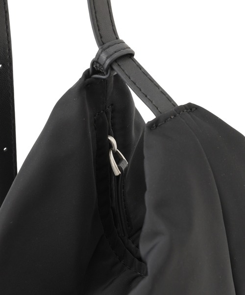 SALON adam et rope'(サロン アダム エ ロペ)の「【WEB限定】マルチWAY撥水ミニボンサック(ショルダーバッグ・レディース・ブラック・FREE)」の20枚目の写真