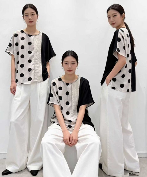 WESTSEA(ウエストシー)の「異素材切替ドットブラウス 水玉 × チェック × 無地 アシンメトリーデザイン 半袖トップス(シャツ/ブラウス・レディース・ブラック/ネイビー/ホワイト・FREE)」の7枚目の写真
