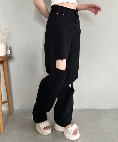 CLEA(クレア)の「クラッシュダメージストレートデニム(デニムパンツ・レディース・ブラック・L/M)」の3枚目の写真