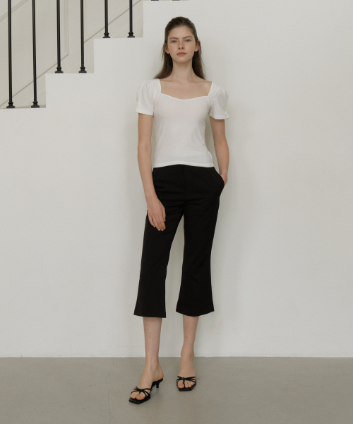REORG(リオルグ)の「GIR CAPRI PANTS BLACK(スラックス・レディース・その他・SMALL/MEDIUM)」の5枚目の写真