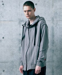 VIRGOwearworks（ヴァルゴウェアワークス）の「FRAGFORM ZIP HOODIE（パーカー）」