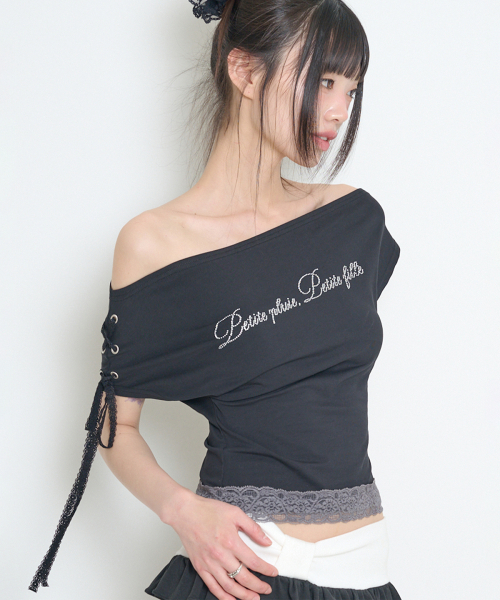 ILLIGO(イリゴ)の「レーストリミングTシャツブラック(Tシャツ/カットソー・レディース・その他・OS)」の2枚目の写真