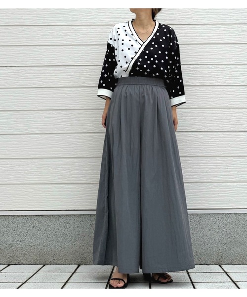 Q（キュー）の「ギャザーワイドパンツ（その他パンツ・レディース・ピンク/チャコールグレー・MEDIUM）」の6枚目の写真