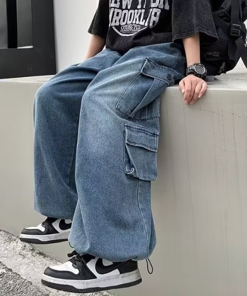 boemy(ボエミー)の「バルーンシルエット デニムカーゴパンツ(デニムパンツ・メンズ・ブラック/ブルー・XXL/3XL/XL)」の9枚目の写真