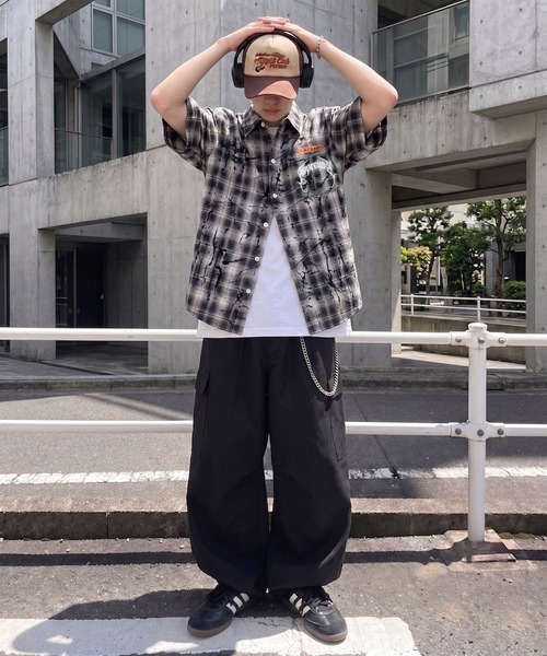 SPINNS(スピンズ)の「オンブレチェックシャツ/半袖/ダメージストリートロゴ/バックロゴ(シャツ/ブラウス・メンズ・ブラック・ONESIZE)」の3枚目の写真