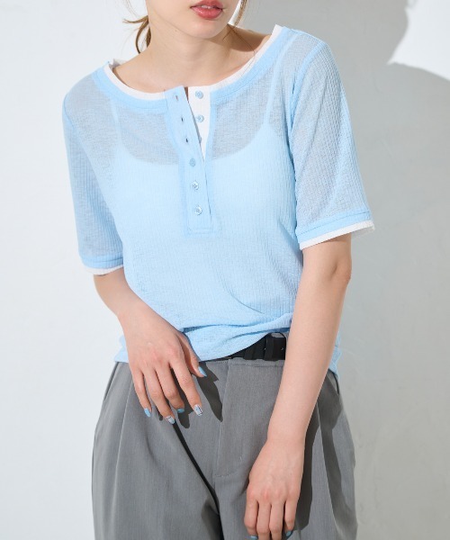 TRIANGLE PALETTE(トライアングルパレット)の「配色ヘンリーネック シアーリブ半袖Tシャツ/レイヤード風(Tシャツ/カットソー・レディース・ブルー/ブラウン/ホワイト/ブラック・FREE)」の5枚目の写真